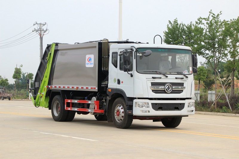 東風D9壓縮式垃圾車